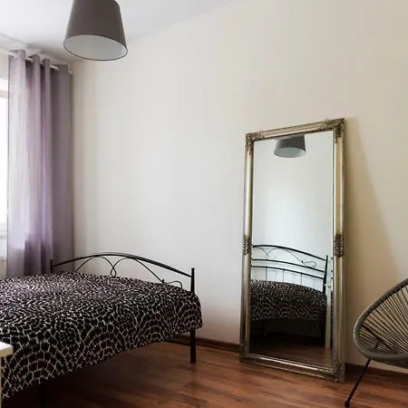 Apartament Jalmuznicza Dolne Miasto アパート *